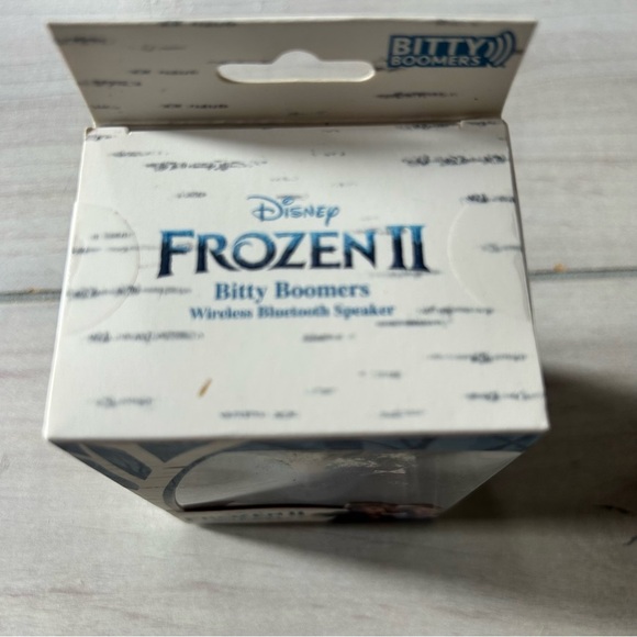 NEW Disney Frozen II Bitty Boomers Wireless Bluetooth Speaker - Picture 5 of 7